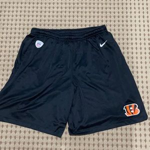 XL Men’s Nike Bengal Shorts w/ Back Pocket